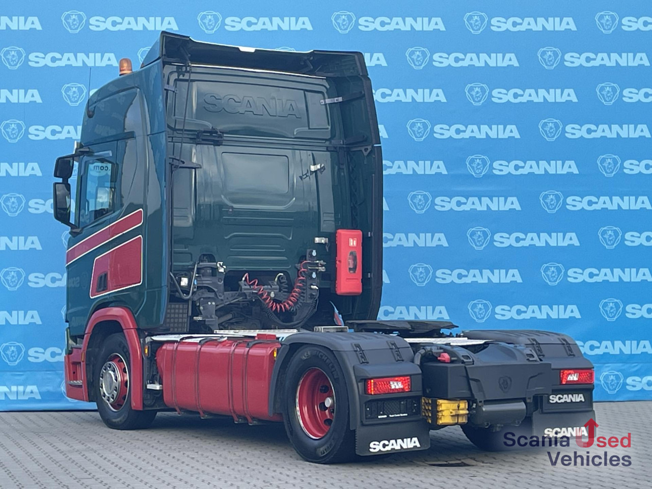 Sattelzugmaschine SCANIA R 450 A4x2NA DIFF-L RETARDER ADR-FL PARK AIRCO: das Bild 9