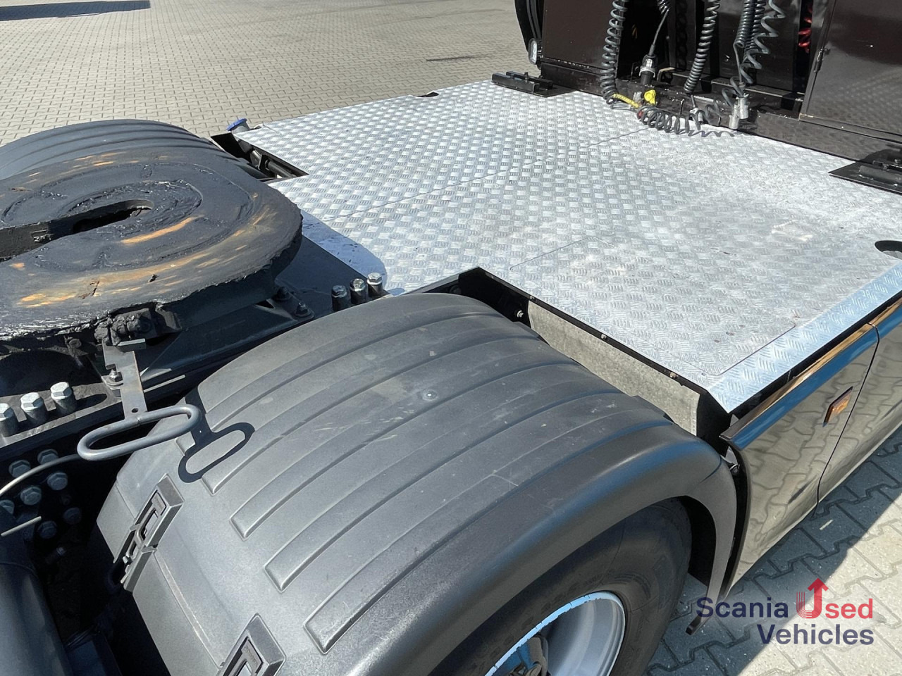 SCANIA S 540 A6x4NB DIFF-L RETARDER SCHWERLAST 150T - Sattelzugmaschine: das Bild 2 SCANIA S 540 A6x4NB DIFF-L RETARDER SCHWERLAST 150T - Sattelzugmaschine: das Bild 2