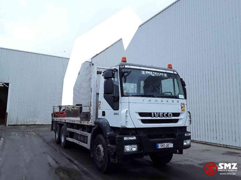 Iveco Trakker 360 6x4 manual chassis - Pritsche LKW, Autokran: das Bild 1 Iveco Trakker 360 6x4 manual chassis - Pritsche LKW, Autokran: das Bild 1