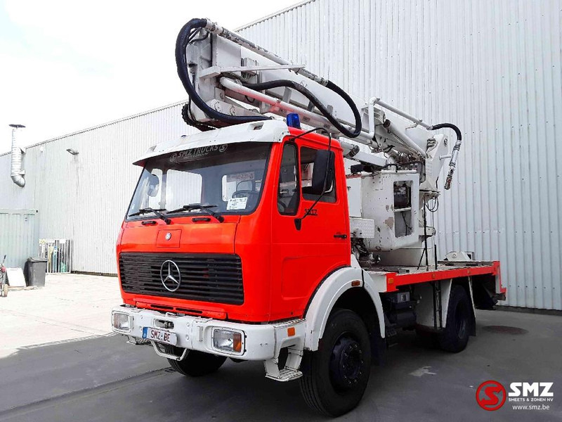Mercedes-Benz 1317 4x4 - LKW: das Bild 3 Mercedes-Benz 1317 4x4 - LKW: das Bild 3
