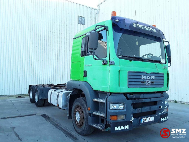 MAN TGA 33.430 problem boite/gearbox - Fahrgestell LKW: das Bild 1 MAN TGA 33.430 problem boite/gearbox - Fahrgestell LKW: das Bild 1