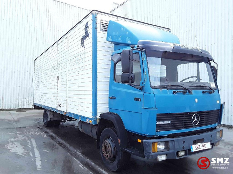 Mercedes-Benz 1317 - Tiertransporter LKW: das Bild 1 Mercedes-Benz 1317 - Tiertransporter LKW: das Bild 1