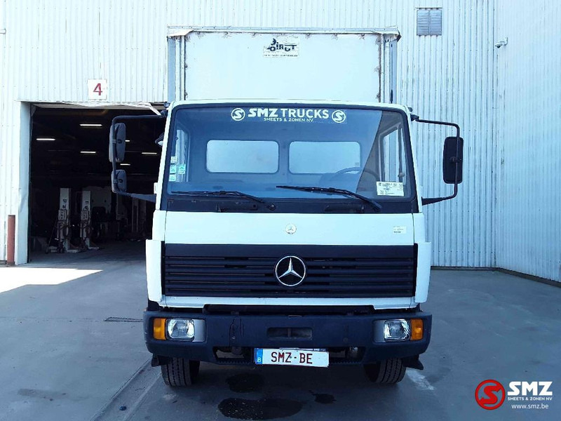 Mercedes-Benz 1517 6 cyl lzmes - Plane LKW: das Bild 2 Mercedes-Benz 1517 6 cyl lzmes - Plane LKW: das Bild 2