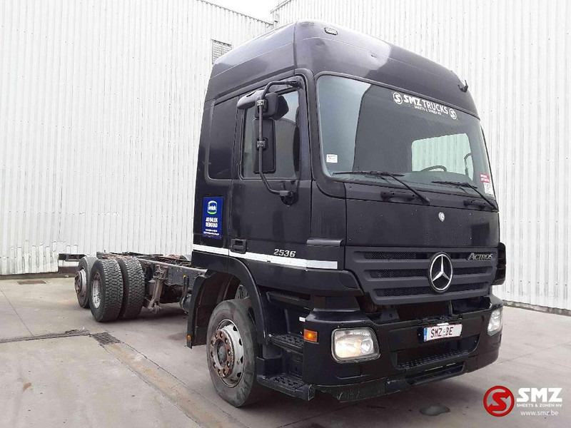 Mercedes-Benz Actros 2536 - Fahrgestell LKW: das Bild 1 Mercedes-Benz Actros 2536 - Fahrgestell LKW: das Bild 1