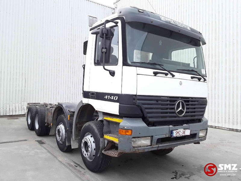 Mercedes-Benz Actros 4140 manual - Fahrgestell LKW: das Bild 1 Mercedes-Benz Actros 4140 manual - Fahrgestell LKW: das Bild 1