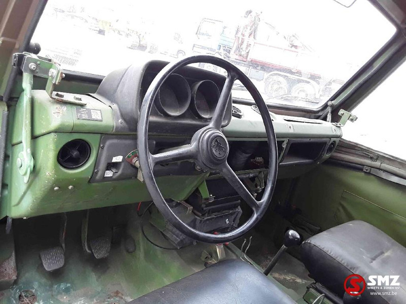 PKW Peugeot P4 10x: das Bild 8