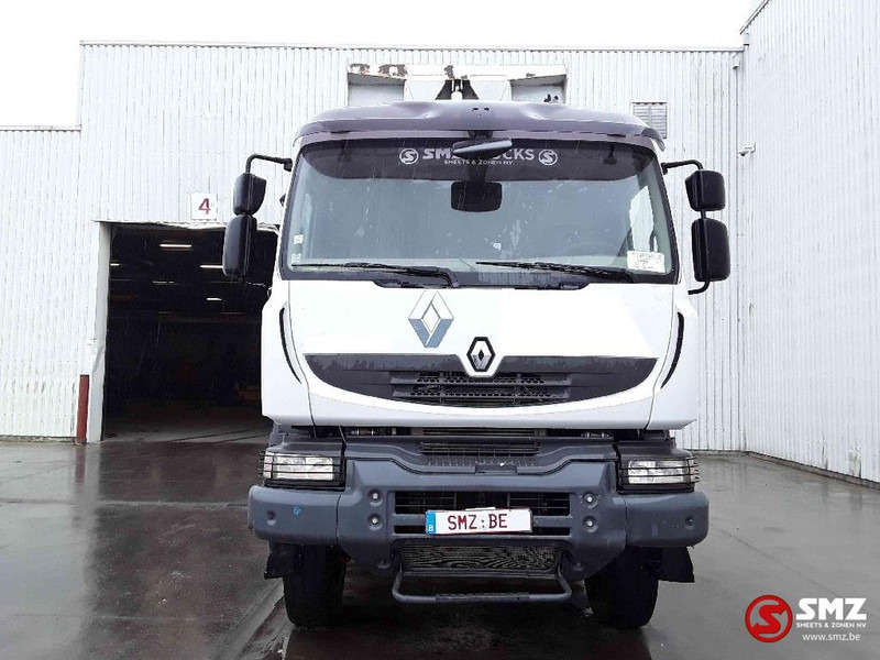 Renault Kerax 450 8x4 - Kipper: das Bild 2 Renault Kerax 450 8x4 - Kipper: das Bild 2