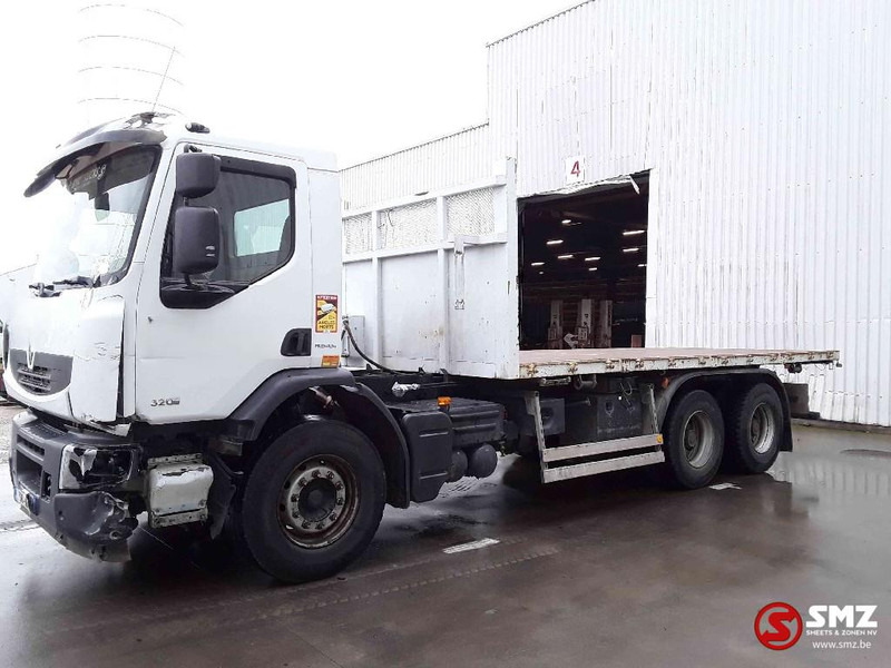 Renault Lander 320 accident / left side dammage - Pritsche LKW: das Bild 5 Renault Lander 320 accident / left side dammage - Pritsche LKW: das Bild 5