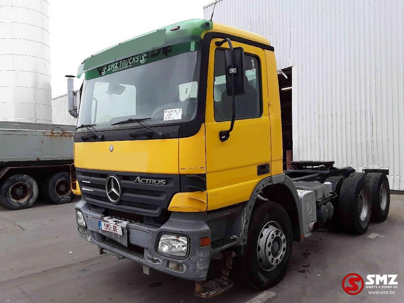 Mercedes-Benz Actros 2636 6x4 steel lames EPS - Sattelzugmaschine: das Bild 3 Mercedes-Benz Actros 2636 6x4 steel lames EPS - Sattelzugmaschine: das Bild 3