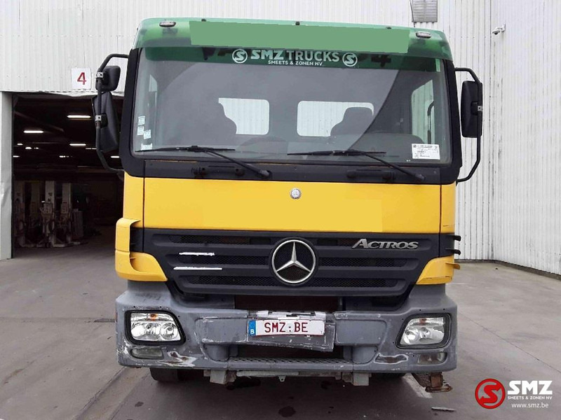 Mercedes-Benz Actros 2636 6x4 steel lames EPS - Sattelzugmaschine: das Bild 2 Mercedes-Benz Actros 2636 6x4 steel lames EPS - Sattelzugmaschine: das Bild 2
