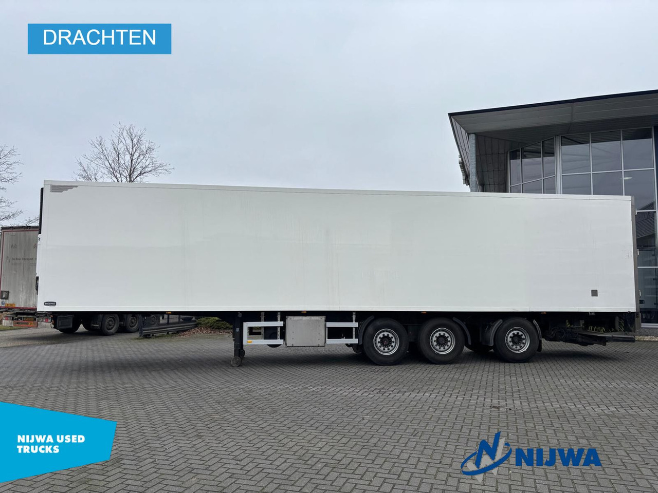 H.T.F. HZO 39 Carrier Vector 1800 H.T.F. HZO 39 Carrier Vector 1800 - Kühlkoffer Auflieger: das Bild 4 H.T.F. HZO 39 Carrier Vector 1800 H.T.F. HZO 39 Carrier Vector 1800 - Kühlkoffer Auflieger: das Bild 4