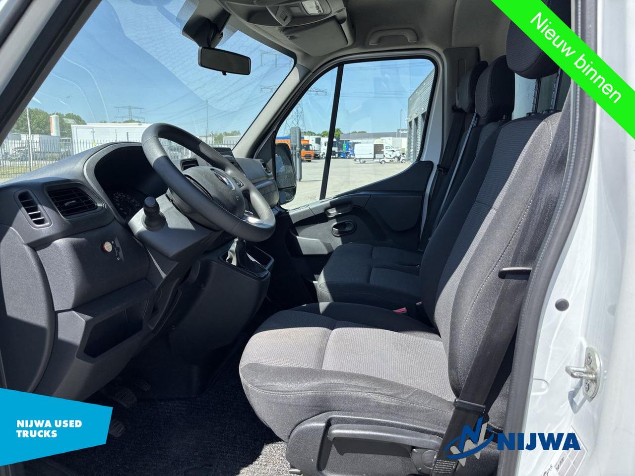 Renault Master T35 145 Laadklep + Airco - Fahrgestell LKW: das Bild 5 Renault Master T35 145 Laadklep + Airco - Fahrgestell LKW: das Bild 5