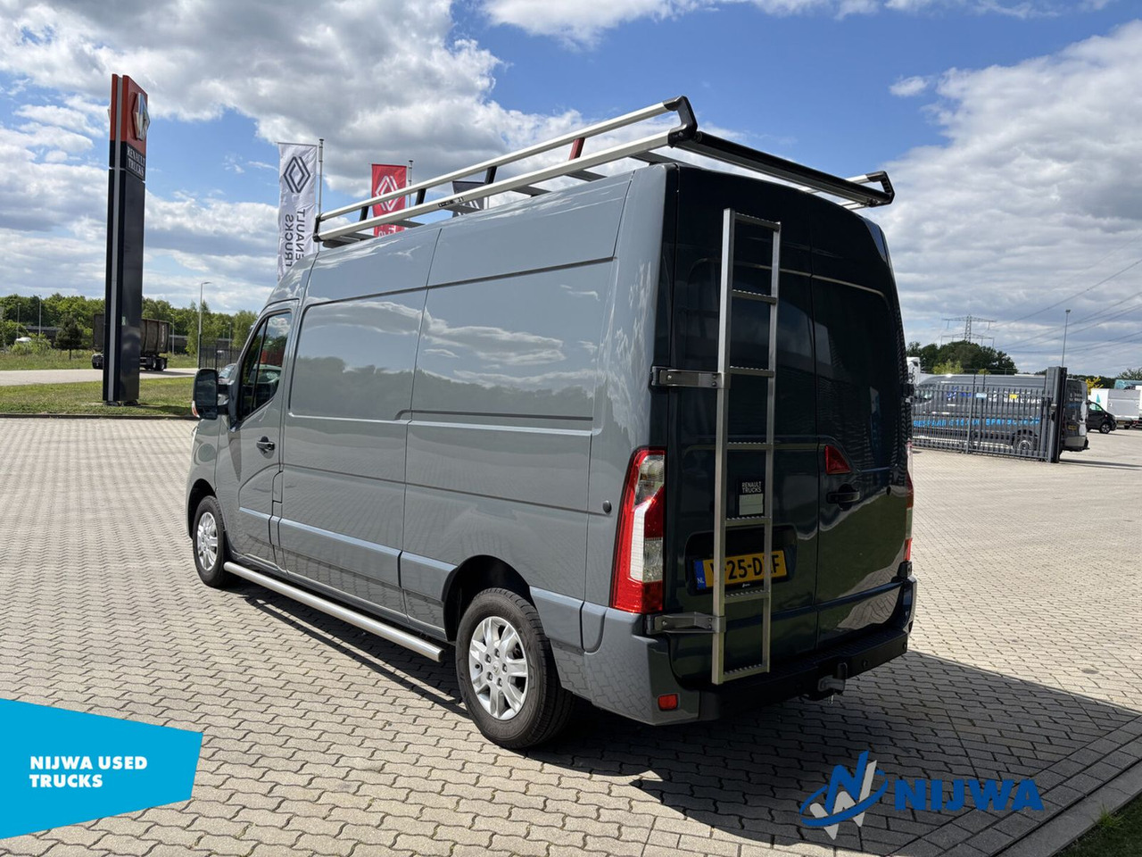 Renault Master T35 150 L2H2 Imperial + Trekhaak Kasten - Kastenwagen: das Bild 4 Renault Master T35 150 L2H2 Imperial + Trekhaak Kasten - Kastenwagen: das Bild 4