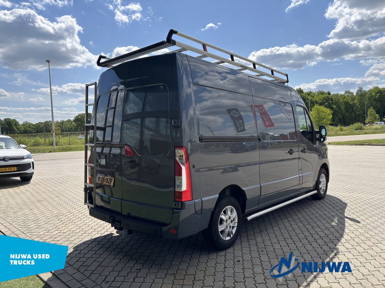 Renault Master T35 150 L2H2 Imperial + Trekhaak Kasten - Kastenwagen: das Bild 3 Renault Master T35 150 L2H2 Imperial + Trekhaak Kasten - Kastenwagen: das Bild 3