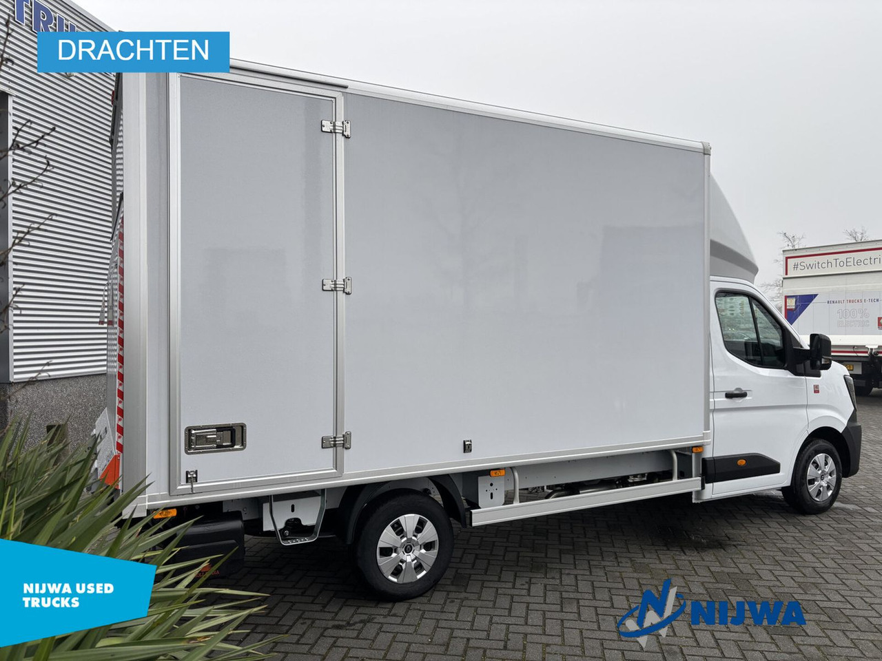 Renault Master T35 150 Navigatie + Laadklep - Koffer Transporter: das Bild 4 Renault Master T35 150 Navigatie + Laadklep - Koffer Transporter: das Bild 4