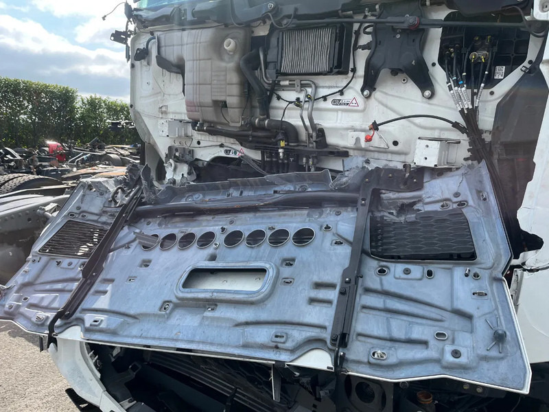DAF XG+ 480 FT Euro6 SCHADE - Sattelzugmaschine: das Bild 4 DAF XG+ 480 FT Euro6 SCHADE - Sattelzugmaschine: das Bild 4