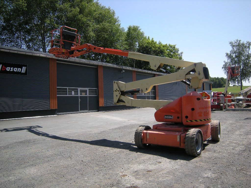 JLG E450 AJ Gelenkteleskoparbeitsbühne 16 m - LKW mit Arbeitsbühne: das Bild 3 JLG E450 AJ Gelenkteleskoparbeitsbühne 16 m - LKW mit Arbeitsbühne: das Bild 3