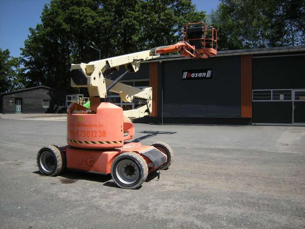 JLG E450 AJ Gelenkteleskoparbeitsbühne 16 m - LKW mit Arbeitsbühne: das Bild 1 JLG E450 AJ Gelenkteleskoparbeitsbühne 16 m - LKW mit Arbeitsbühne: das Bild 1