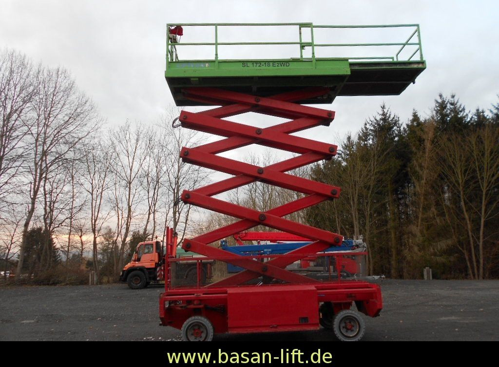 Liftlux SL172-18E2WD, Scherenbühne 19,2 m Liftlux SL172-18E2WD, Scherenbühne 19,2 m - Scherenbühne: das Bild 5 Liftlux SL172-18E2WD, Scherenbühne 19,2 m Liftlux SL172-18E2WD, Scherenbühne 19,2 m - Scherenbühne: das Bild 5