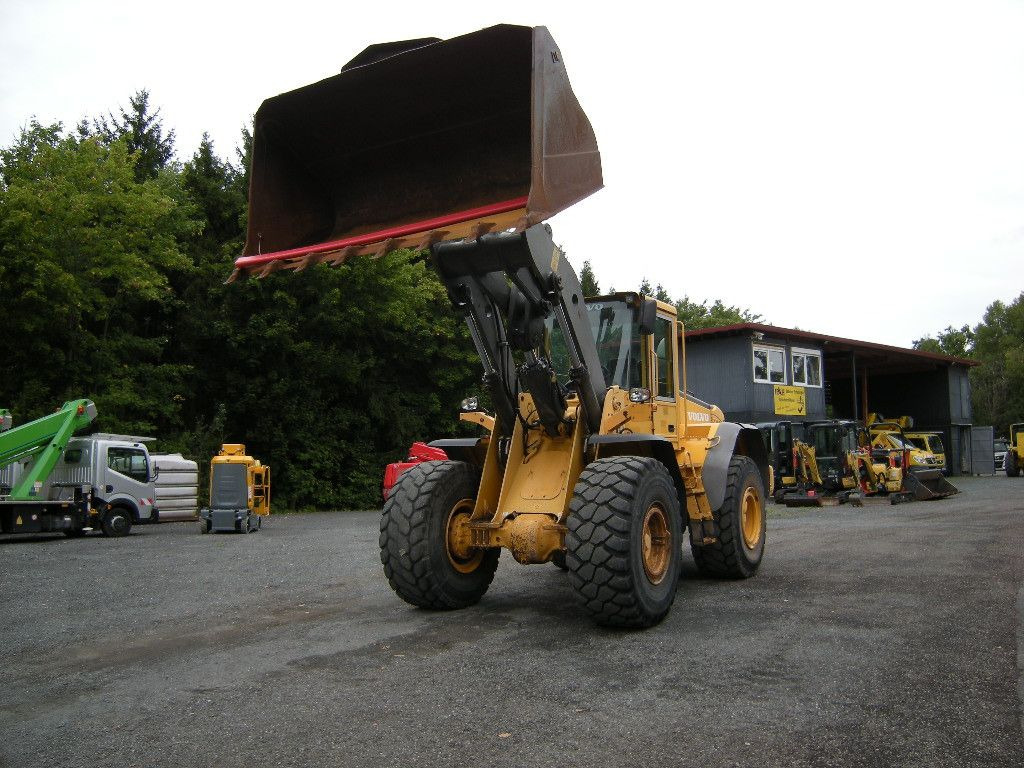Volvo L 120 E - Radlader: das Bild 4 Volvo L 120 E - Radlader: das Bild 4