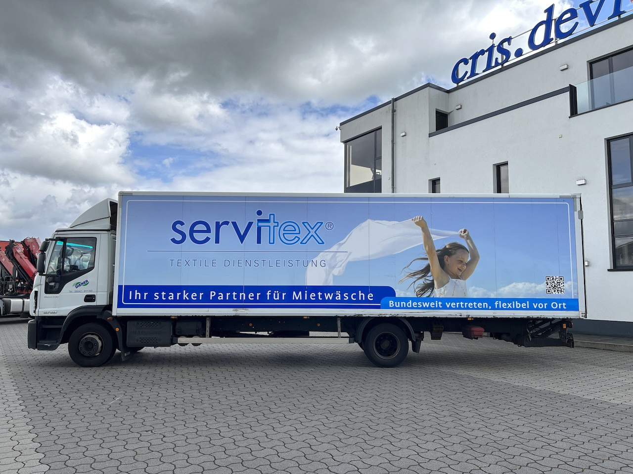 Iveco 120E25 Eurocargo 4x2 Koffer | Ladebordwand - Koffer LKW: das Bild 5 Iveco 120E25 Eurocargo 4x2 Koffer | Ladebordwand - Koffer LKW: das Bild 5