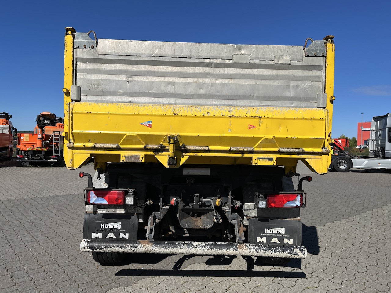 Kipper MAN TGS 28.480 6x4  4x4 Dreiseitenkipper Allrad Liftachse: das Bild 10