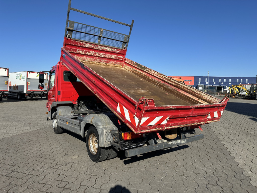 Mercedes-Benz Atego 822 4x2 Meiller Dreiseitenkipper AHK - Kipper: das Bild 3 Mercedes-Benz Atego 822 4x2 Meiller Dreiseitenkipper AHK - Kipper: das Bild 3