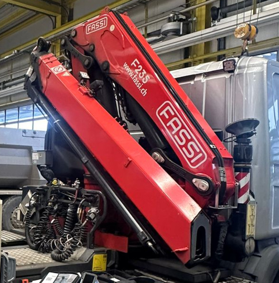 Palfinger FASSI F 235 A.2.23 Kran + Funk - Ladekran: das Bild 4 Palfinger FASSI F 235 A.2.23 Kran + Funk - Ladekran: das Bild 4
