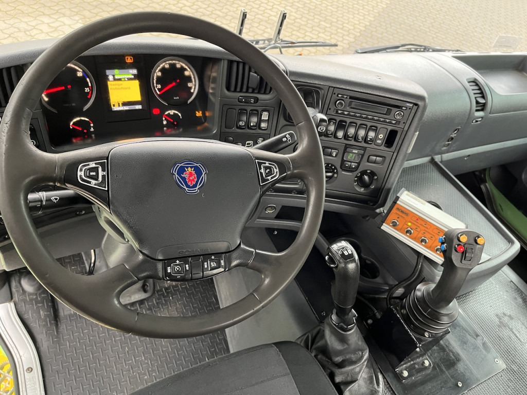 Scania G 450 8x4 Trösch Abrollkipper - Abrollkipper: das Bild 2 Scania G 450 8x4 Trösch Abrollkipper - Abrollkipper: das Bild 2