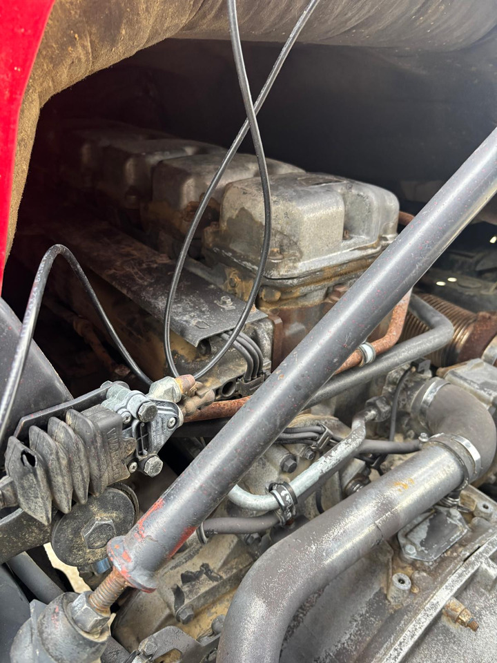 Scania R 124 420 8x4 Kipper Retarder - Kipper: das Bild 4 Scania R 124 420 8x4 Kipper Retarder - Kipper: das Bild 4