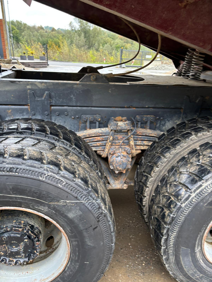 Scania R 124 420 8x4 Kipper Retarder - Kipper: das Bild 2 Scania R 124 420 8x4 Kipper Retarder - Kipper: das Bild 2