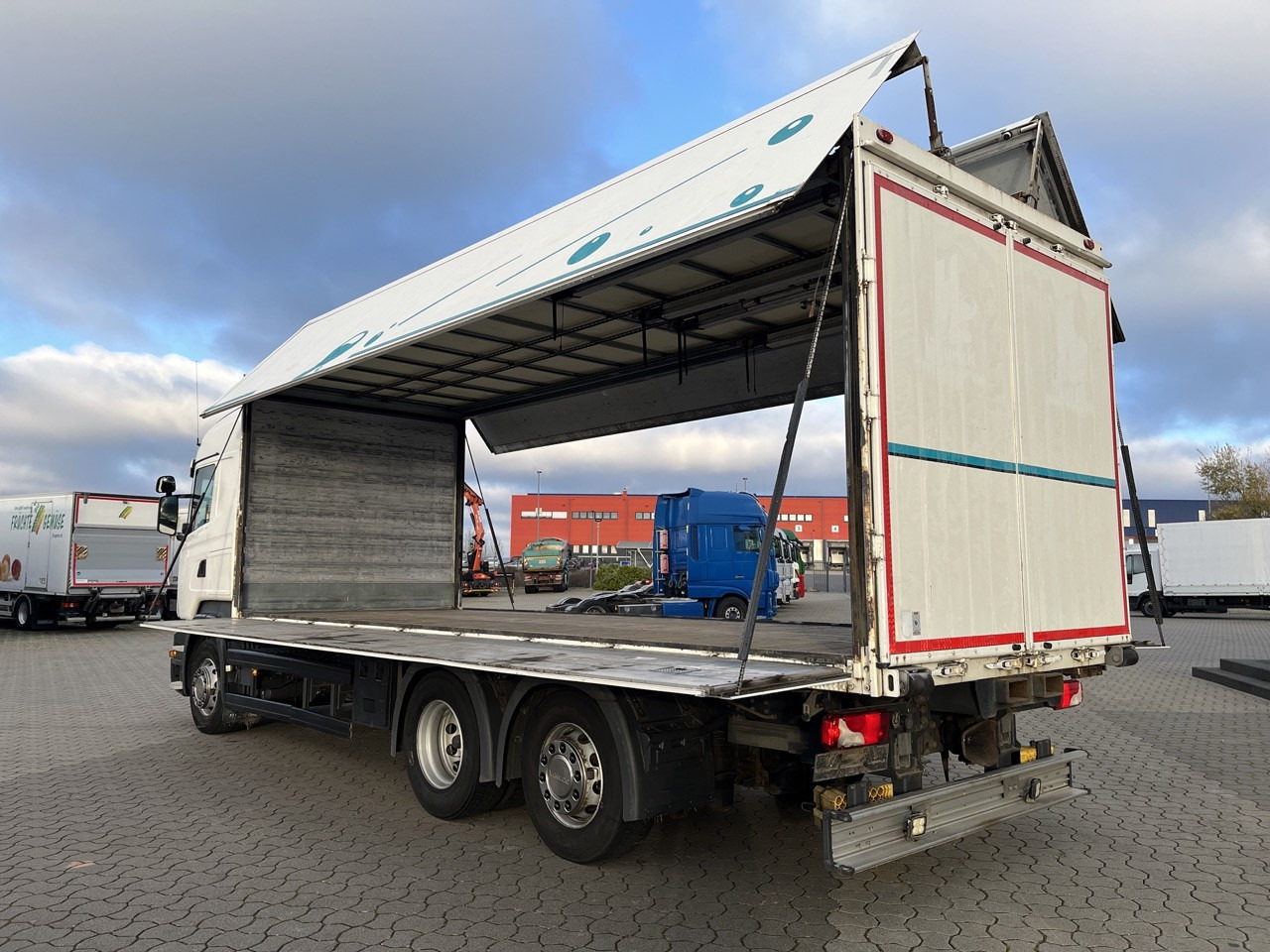 Scania R 450 6x2 Geränke Lenkachse Retarder - Koffer LKW: das Bild 3 Scania R 450 6x2 Geränke Lenkachse Retarder - Koffer LKW: das Bild 3