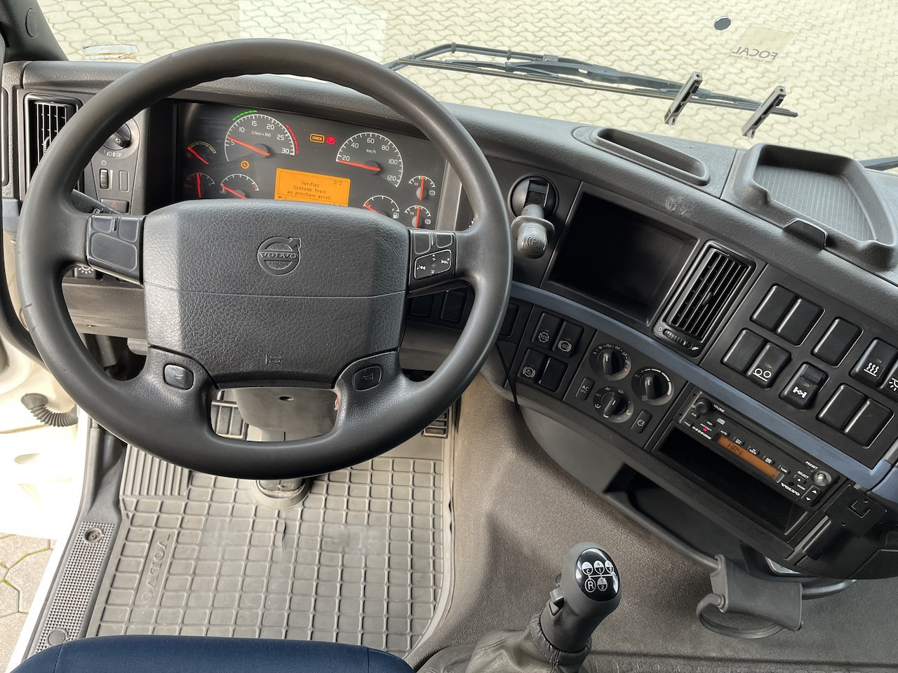 Volvo FH 520 6x2 Palfinger PK 12502 | AHK - Autokran, Pritsche LKW: das Bild 2 Volvo FH 520 6x2 Palfinger PK 12502 | AHK - Autokran, Pritsche LKW: das Bild 2
