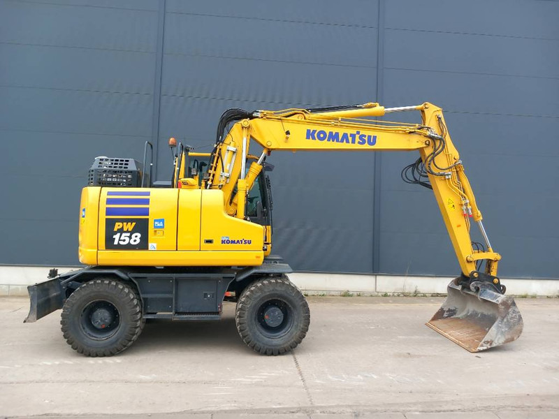 Komatsu PW158-11 MUDGUARDS - Anbauteil für Baumaschine: das Bild 4 Komatsu PW158-11 MUDGUARDS - Anbauteil für Baumaschine: das Bild 4