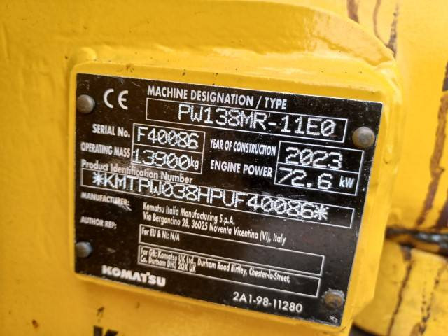 Komatsu PW138MR-11E0 - Mobilbagger: das Bild 2 Komatsu PW138MR-11E0 - Mobilbagger: das Bild 2
