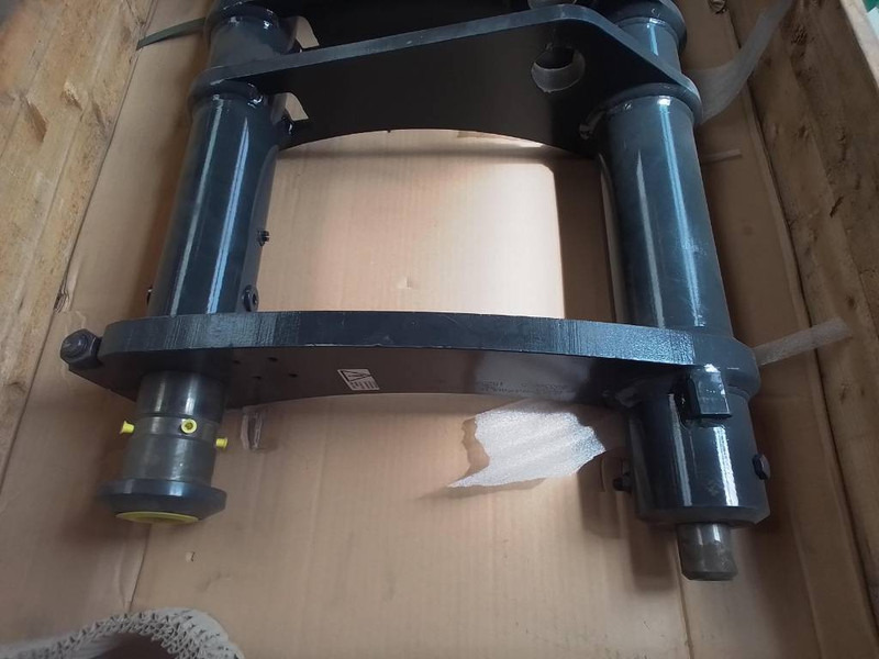 Komatsu WA100 Quick coupler 42W-70-21402 - Radlader: das Bild 5 Komatsu WA100 Quick coupler 42W-70-21402 - Radlader: das Bild 5