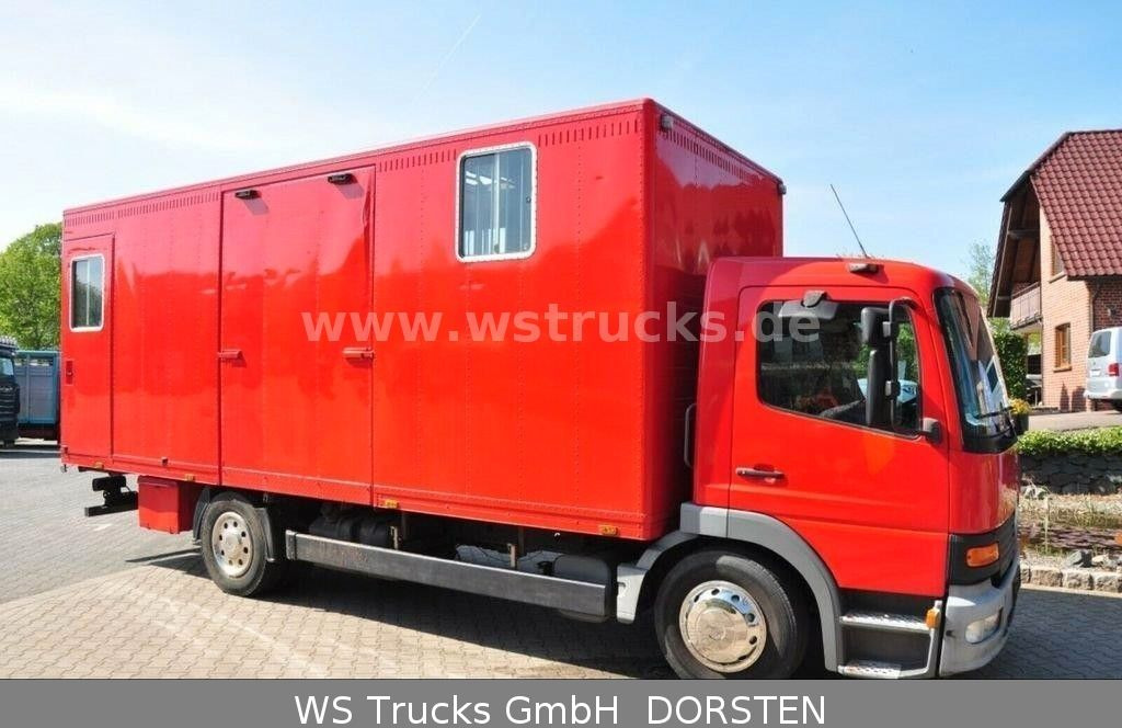 Mercedes-Benz 1224 EURO. 3 - Pferdetransporter: das Bild 5 Mercedes-Benz 1224 EURO. 3 - Pferdetransporter: das Bild 5