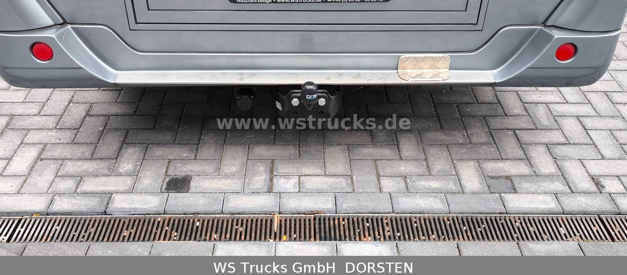 Renault Master 3 Sitze VollLeder Hengstausstattung - Pferdetransporter: das Bild 5 Renault Master 3 Sitze VollLeder Hengstausstattung - Pferdetransporter: das Bild 5