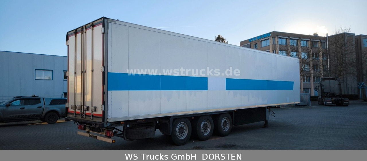 Schmitz Cargobull Kühlauflieger Rohrbahn Hooks | Vector 1850 MT - Koffer Auflieger: das Bild 3 Schmitz Cargobull Kühlauflieger Rohrbahn Hooks | Vector 1850 MT - Koffer Auflieger: das Bild 3