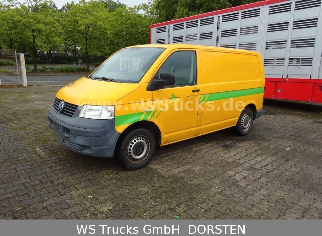 Volkswagen T5 Transporter Kasten-Kombi Kasten - PKW: das Bild 4 Volkswagen T5 Transporter Kasten-Kombi Kasten - PKW: das Bild 4