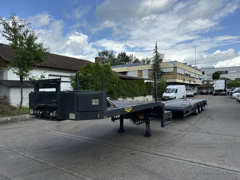 Broshuis Tele Semi Tieflader Luft 4.5 m auszieh u. 3 m verb Tele Semi Tieflader Luft 4.5 m auszieh u. 3 m verbreiterb. - Tieflader Auflieger: das Bild 1 Broshuis Tele Semi Tieflader Luft 4.5 m auszieh u. 3 m verb Tele Semi Tieflader Luft 4.5 m auszieh u. 3 m verbreiterb. - Tieflader Auflieger: das Bild 1