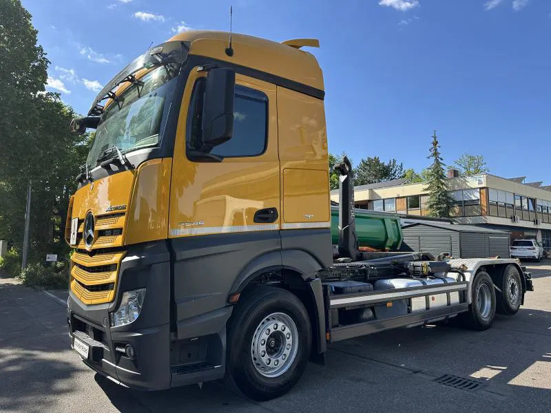 Mercedes-Benz Actros 2645 6x2 ABROLLER Lenk/Lift MEILLER 2170 Intarder - Abrollkipper, Autokran: das Bild 1 Mercedes-Benz Actros 2645 6x2 ABROLLER Lenk/Lift MEILLER 2170 Intarder - Abrollkipper, Autokran: das Bild 1