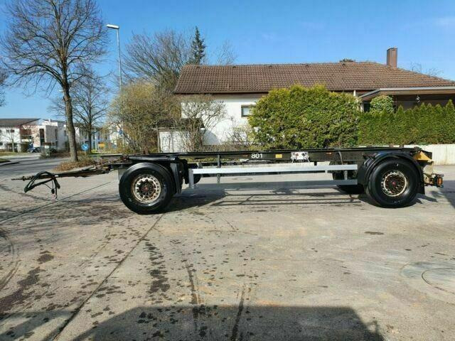 Schmitz Cargobull 4 x Lafette Standard elox/verzinkt TÜV NEU! 4 x Lafette Standard elox/verzinkt TÜV NEU! - Fahrgestell Anhänger: das Bild 2 Schmitz Cargobull 4 x Lafette Standard elox/verzinkt TÜV NEU! 4 x Lafette Standard elox/verzinkt TÜV NEU! - Fahrgestell Anhänger: das Bild 2