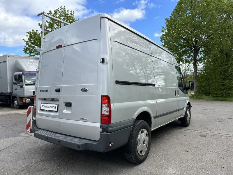 Ford Transit 2.5 TDI KA Hoch HEGLA GLAS Luftfederung - Transporter: das Bild 4 Ford Transit 2.5 TDI KA Hoch HEGLA GLAS Luftfederung - Transporter: das Bild 4