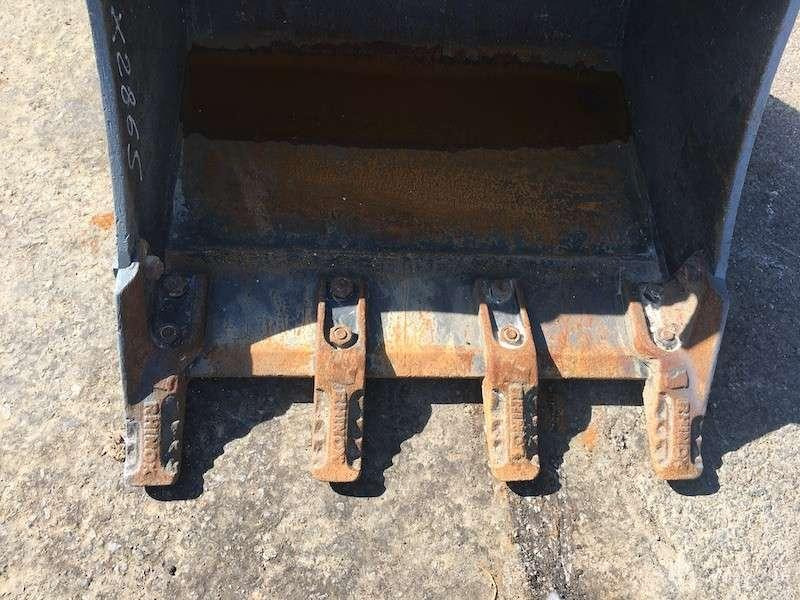 600mm - Axes 35mm - Baggerschaufel: das Bild 2 600mm - Axes 35mm - Baggerschaufel: das Bild 2