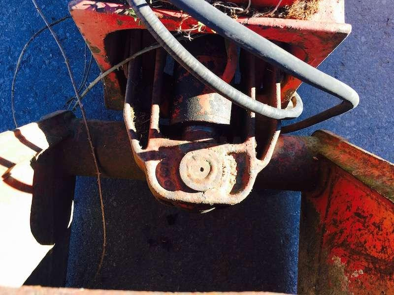 Camion avec rotator - coquilles 500mm reprise - ouverture 1500mm - Greifer: das Bild 3 Camion avec rotator - coquilles 500mm reprise - ouverture 1500mm - Greifer: das Bild 3