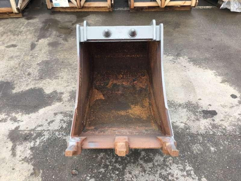 MECALAC 580mm - sans Dents - MECALAC 8/10/11/12 - Baggerschaufel: das Bild 3 MECALAC 580mm - sans Dents - MECALAC 8/10/11/12 - Baggerschaufel: das Bild 3