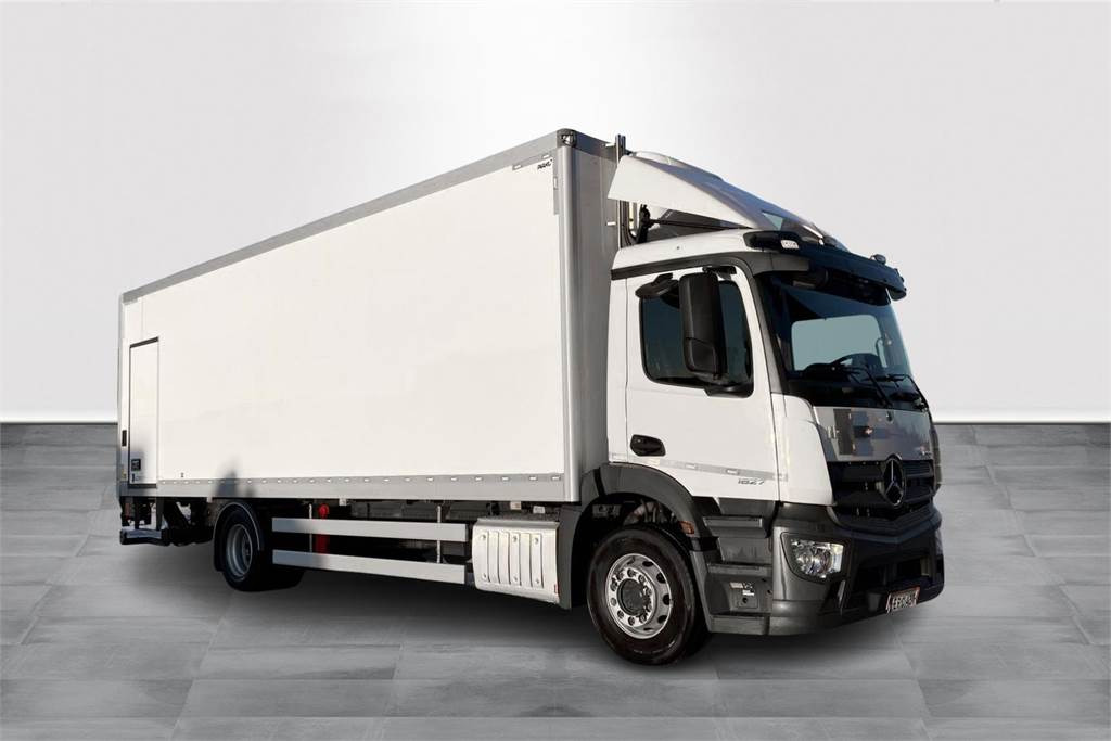 Mercedes-Benz ACTROS 1827 5 KSA - Koffer LKW: das Bild 3 Mercedes-Benz ACTROS 1827 5 KSA - Koffer LKW: das Bild 3