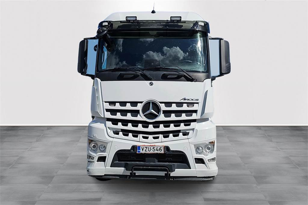 Mercedes-Benz AROCS 3758 L 8x4 - Kipper: das Bild 2 Mercedes-Benz AROCS 3758 L 8x4 - Kipper: das Bild 2