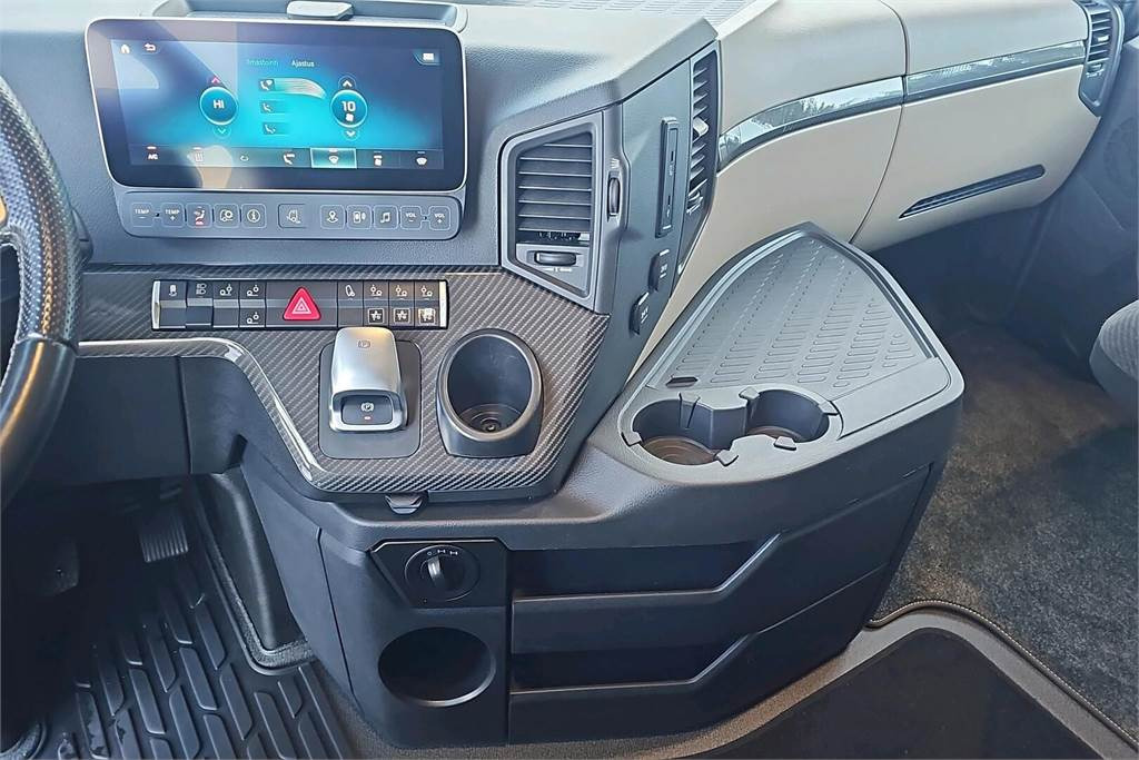 Isotherm LKW Mercedes-Benz Actros L 3558: das Bild 20